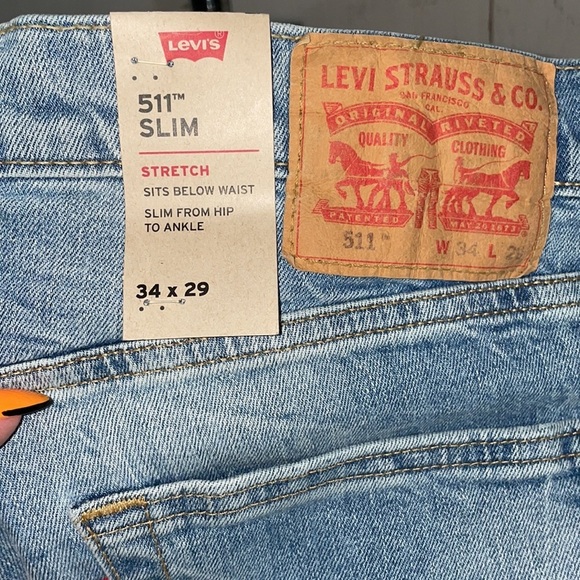 Levi's® Water<Less™ Men's 511™ Slim Fit Jeans – Stretch - Picture 4 of 9